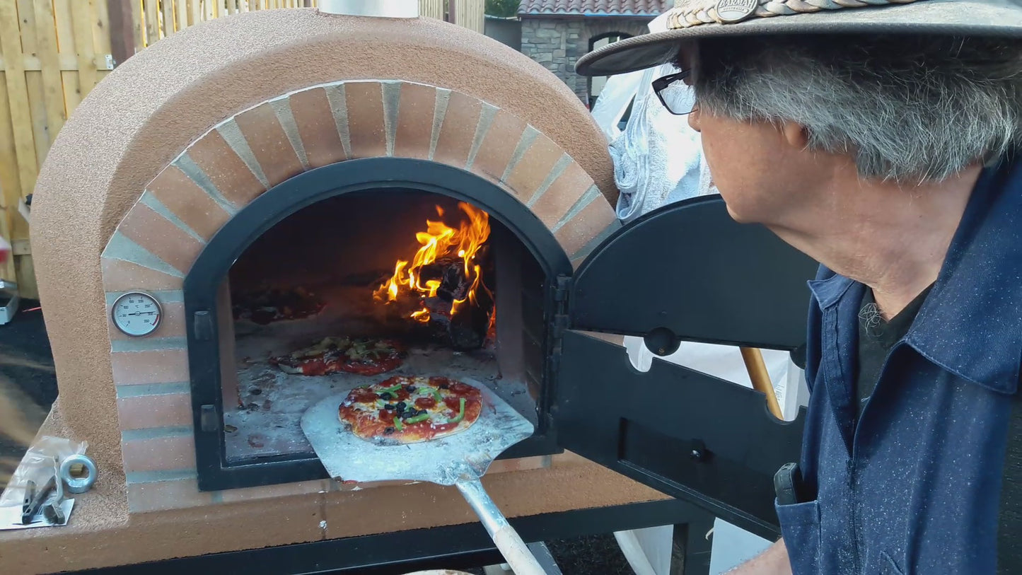 Mission Ovens cooking pizza